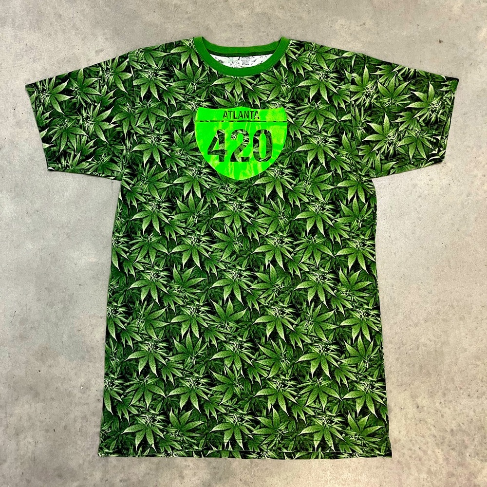 Vintage 90s/Y2K Atlanta 420 Weed AOP ALL Over Print Tee Shirt MADE IN USA